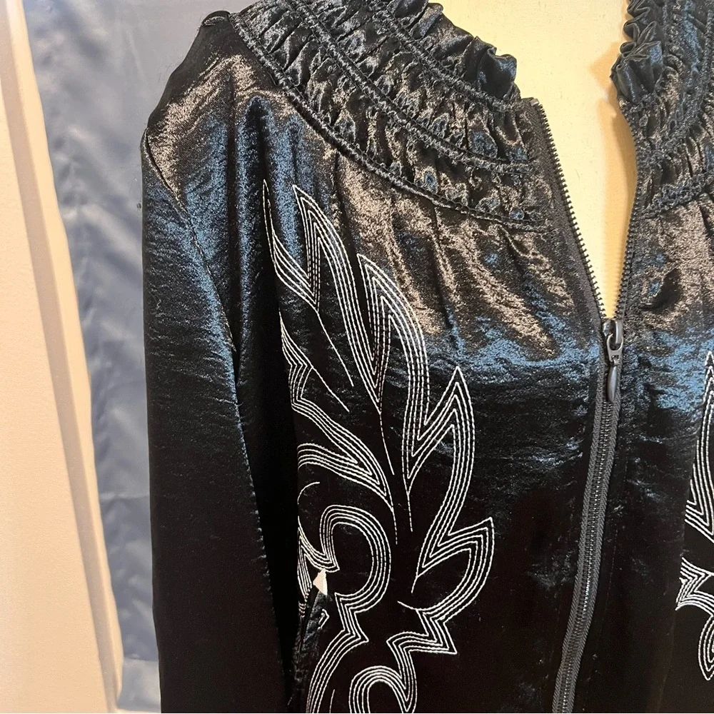 Ariat bomber jacket - Picture 4 of 12